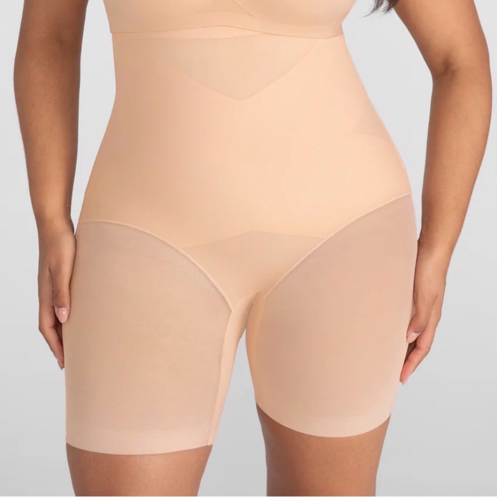 Honeylove Shapewear SuperPower Shorts - Cream